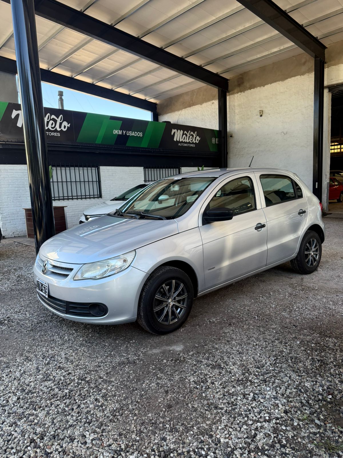 VOLKSWAGEN - GOL TREND  - MANUAL  - 2012